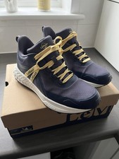 Le Mieux Waterproof Trainer 5